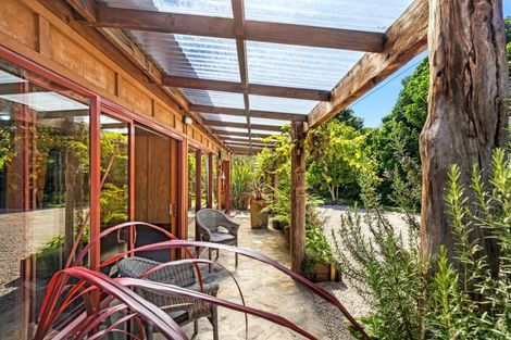Photo of property in 15 Tukurua Road, Parapara, Takaka, 7182