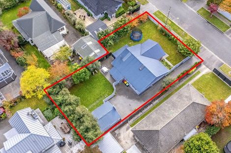 Photo of property in 73 Bretts Road, St Albans, Christchurch, 8052