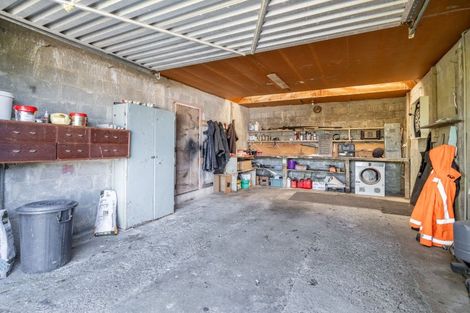 Photo of property in 60 Mccaughan Street, Browns, Winton, 9782