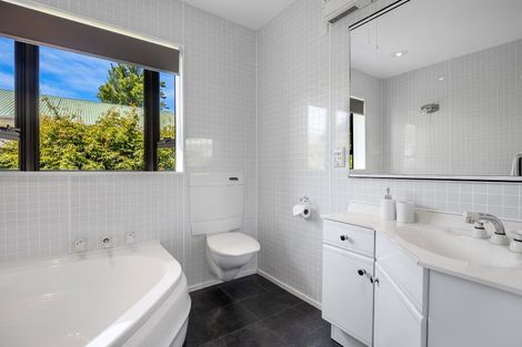 Photo of property in 168 Cashmere Road, Hoon Hay, Christchurch, 8025