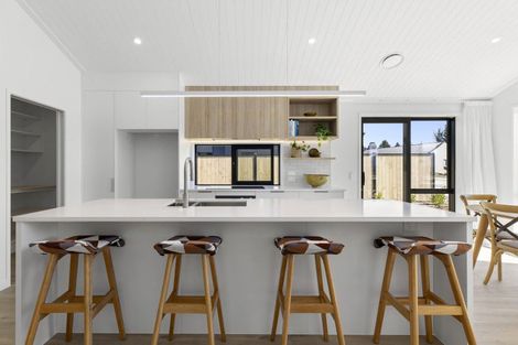 Photo of property in 14 Moonstone Street, Albert Town, 9305