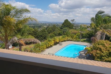 Photo of property in 239 Hill Road, The Gardens, Auckland, 2105