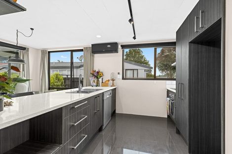 Photo of property in 7 Starforth Place, Henderson, Auckland, 0612