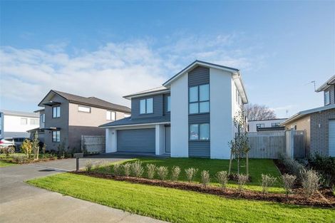 Photo of property in 9 Waituarua Drive, Takanini, 2112