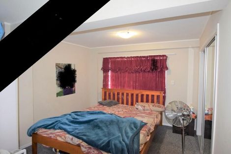 Photo of property in 39 Sunnyside Road, Sunnyvale, Auckland, 0612