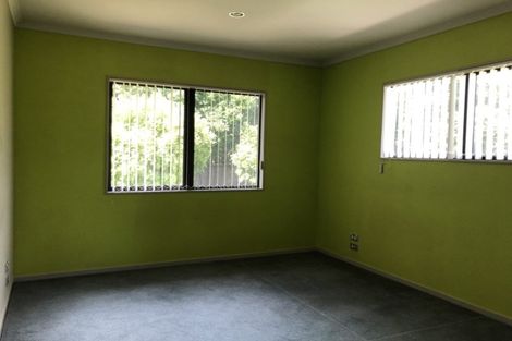 Photo of property in 104 Cyril French Drive, Flat Bush, Auckland, 2016