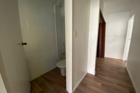 Photo of property in 64 Churton Drive, Churton Park, Wellington, 6037