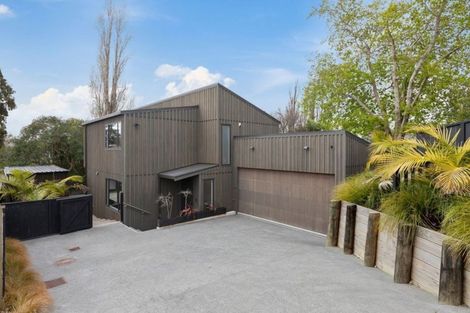 Photo of property in 70b Colwill Road, Massey, Auckland, 0614