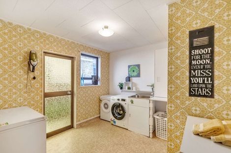 Photo of property in 60 Kitchener Street, Gore, 9710