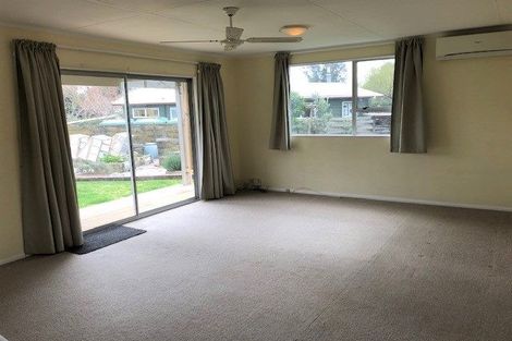 Photo of property in 5 Larch Grove, Paraparaumu, 5032