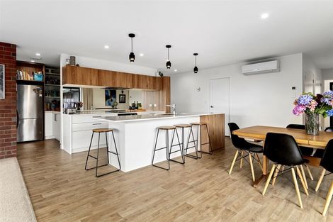Photo of property in 110r Waikite Road, Welcome Bay, Tauranga, 3175