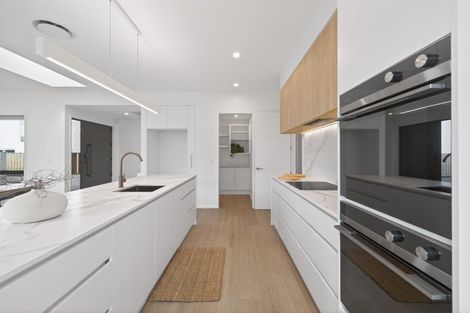 Photo of property in 8 Perehia Mews, Marshland, Christchurch, 8083