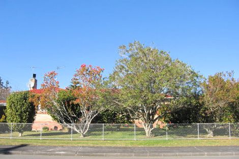 Photo of property in 11 Kerry Place, Papakura, 2110