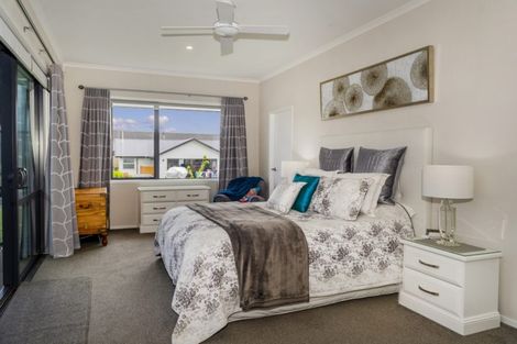Photo of property in 3 Roseberry Place, Whitianga, 3510