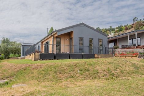 Photo of property in 4 Selkirk Street, Roxburgh, 9500