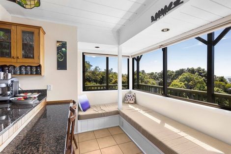 Photo of property in 12 Cooper Road, Stanmore Bay, Whangaparaoa, 0932