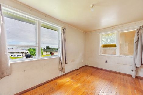 Photo of property in 804-806 Takapu Place, Camberley, Hastings, 4120