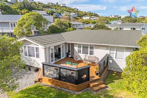 Photo of property in 46 Cedar Street, Maungaraki, Lower Hutt, 5010