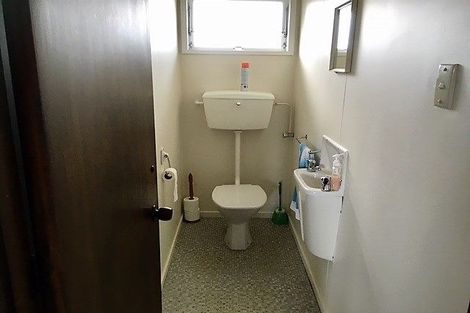 Photo of property in 38 Manuka Crescent, Wanaka, 9305