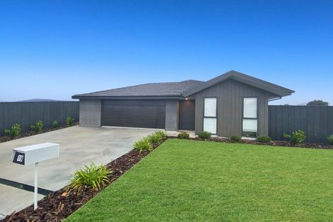 Photo of property in 19 Salkeld Place, Woodend, 7610