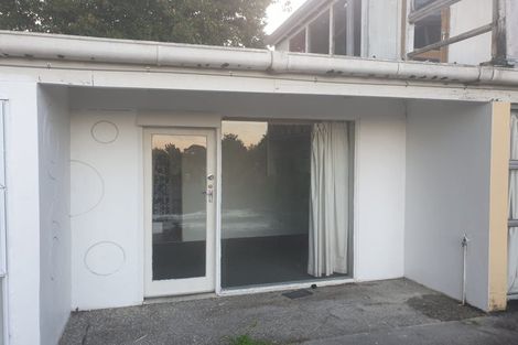 Photo of property in 40a/4 West Coast Road, Glen Eden, Auckland, 0602