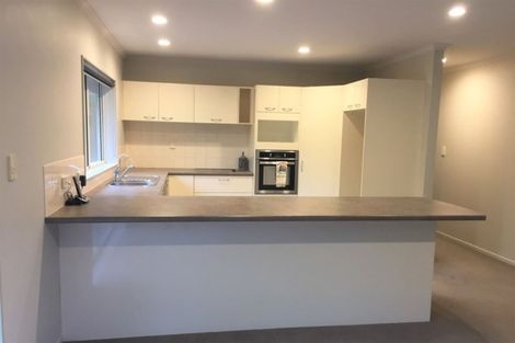 Photo of property in 22 Starlight Cove, Hobsonville, Auckland, 0618
