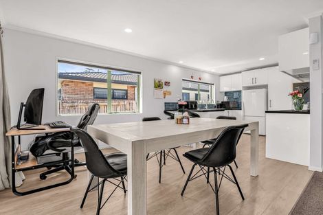 Photo of property in 17 Barry Road, Waihi, 3610