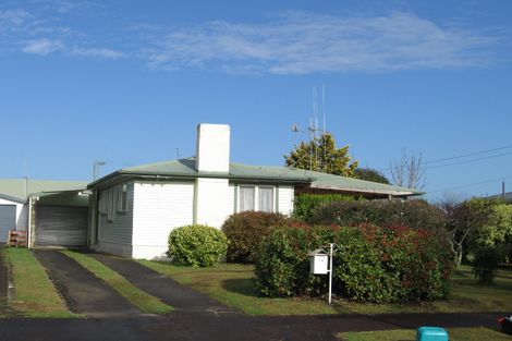 Photo of property in 15 Oban Avenue, Glenview, Hamilton, 3206