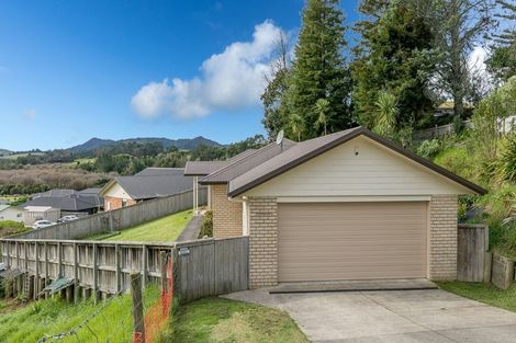 Photo of property in 9 Totara Terrace, Huntly, 3700