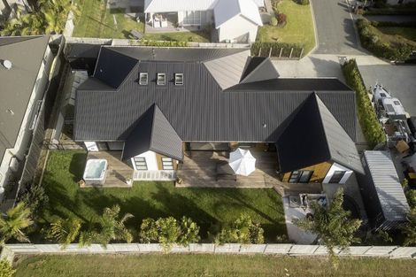 Photo of property in 8 Senecio Way, Papamoa Beach, Papamoa, 3118