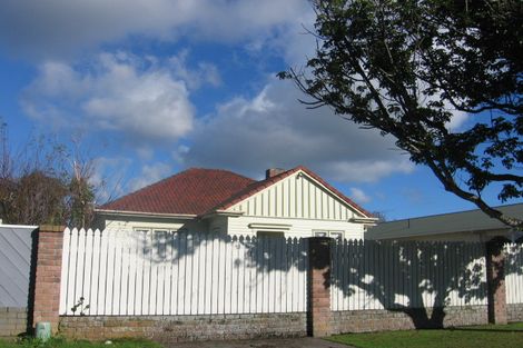 Photo of property in 32 Hardy Street, Waterloo, Lower Hutt, 5011