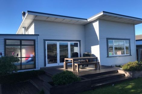 Photo of property in 5 Chapman Street, Johnsonville, Wellington, 6037