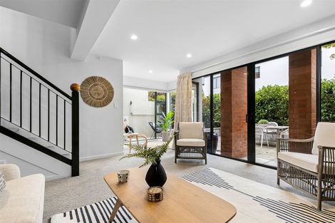 Photo of property in 4/56 Hewitts Road, Merivale, Christchurch, 8014