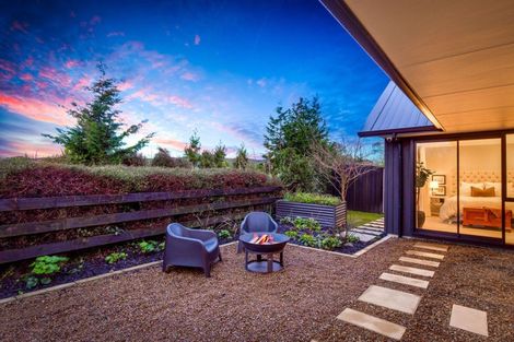 Photo of property in 16 Benjamin Place, Clevedon, Papakura, 2582