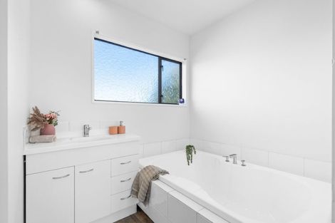 Photo of property in 78 Westlake Drive, Halswell, Christchurch, 8025