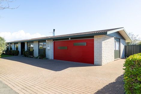 Photo of property in 12b Avondale Road, Taradale, Napier, 4112