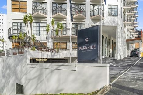 Photo of property in 26 Crompton Road, Massey, Auckland, 0614