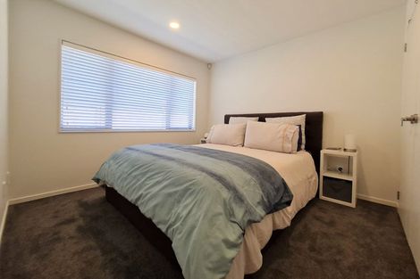 Photo of property in 117 Karepiro Drive, Stanmore Bay, Whangaparaoa, 0932