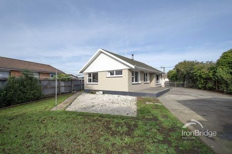 Photo of property in 15 Ruru Road, Linwood, Christchurch, 8062