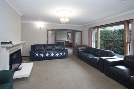 Photo of property in 49 Ilam Road, Upper Riccarton, Christchurch, 8041