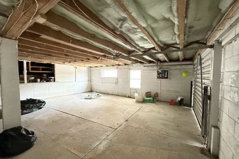 Photo of property in 9 Selwyn Crescent, Forrest Hill, Auckland, 0620
