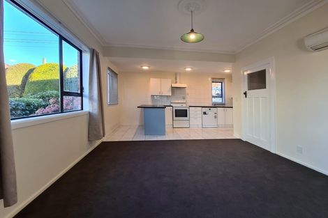Photo of property in 32 Crosby Street, Mornington, Dunedin, 9011