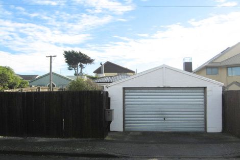Photo of property in 2a Drake Street, New Brighton, Christchurch, 8061