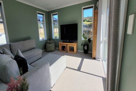 Photo of property in 107 Adler Drive, Ohauiti, Tauranga, 3112