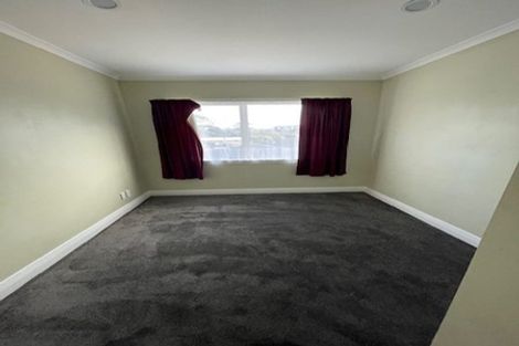 Photo of property in 10a Marie Crescent, Te Atatu South, Auckland, 0610