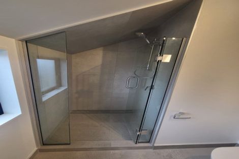 Photo of property in 2/37 Maxwell Street, Riccarton, Christchurch, 8041