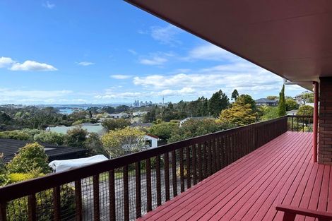 Photo of property in 9 Harper Street, Chatswood, Auckland, 0626