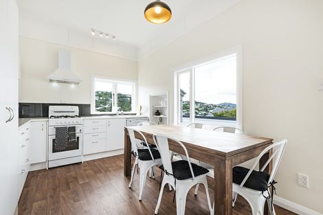 Photo of property in 90 Washington Avenue, Brooklyn, Wellington, 6021