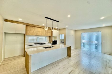Photo of property in 42 Cresta Avenue, Beach Haven, Auckland, 0626