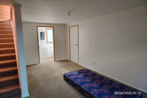 Photo of property in 15 Chorley Grove, Churton Park, Wellington, 6037